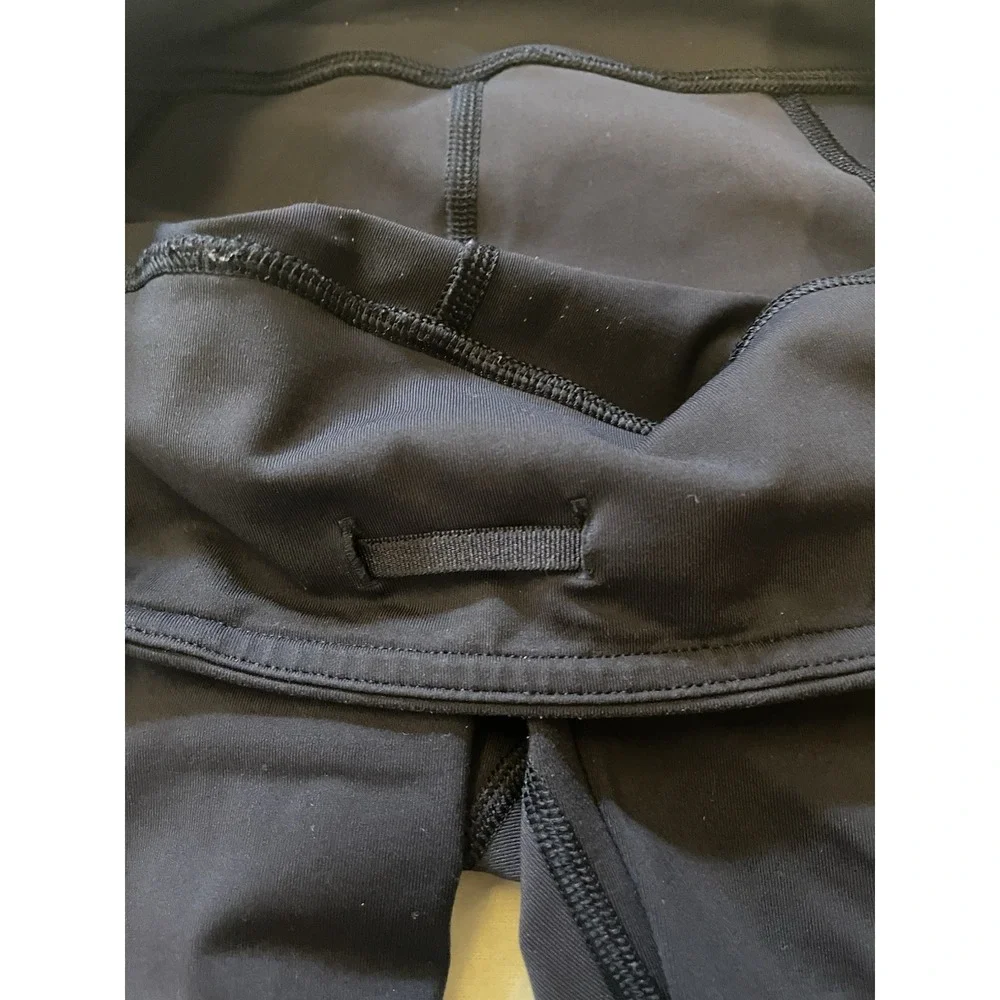 Lululemon Cropped Leggings Women's Size 6 Blue Stretch Yoga Pockets‎ Athleisure